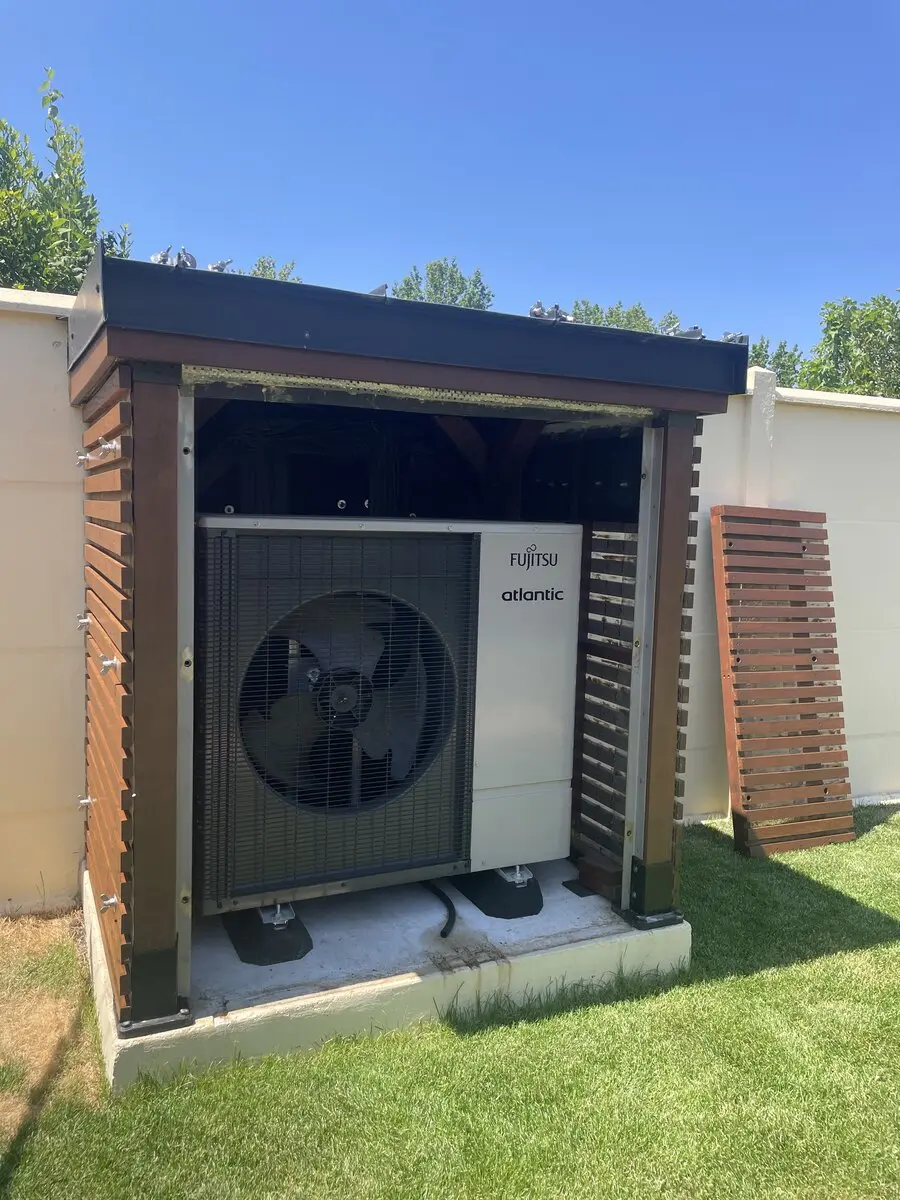 Pompe à chaleur air/eau — chantier FDHE